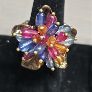 Vintage AVON Hawaiin Flower Stretch Ring